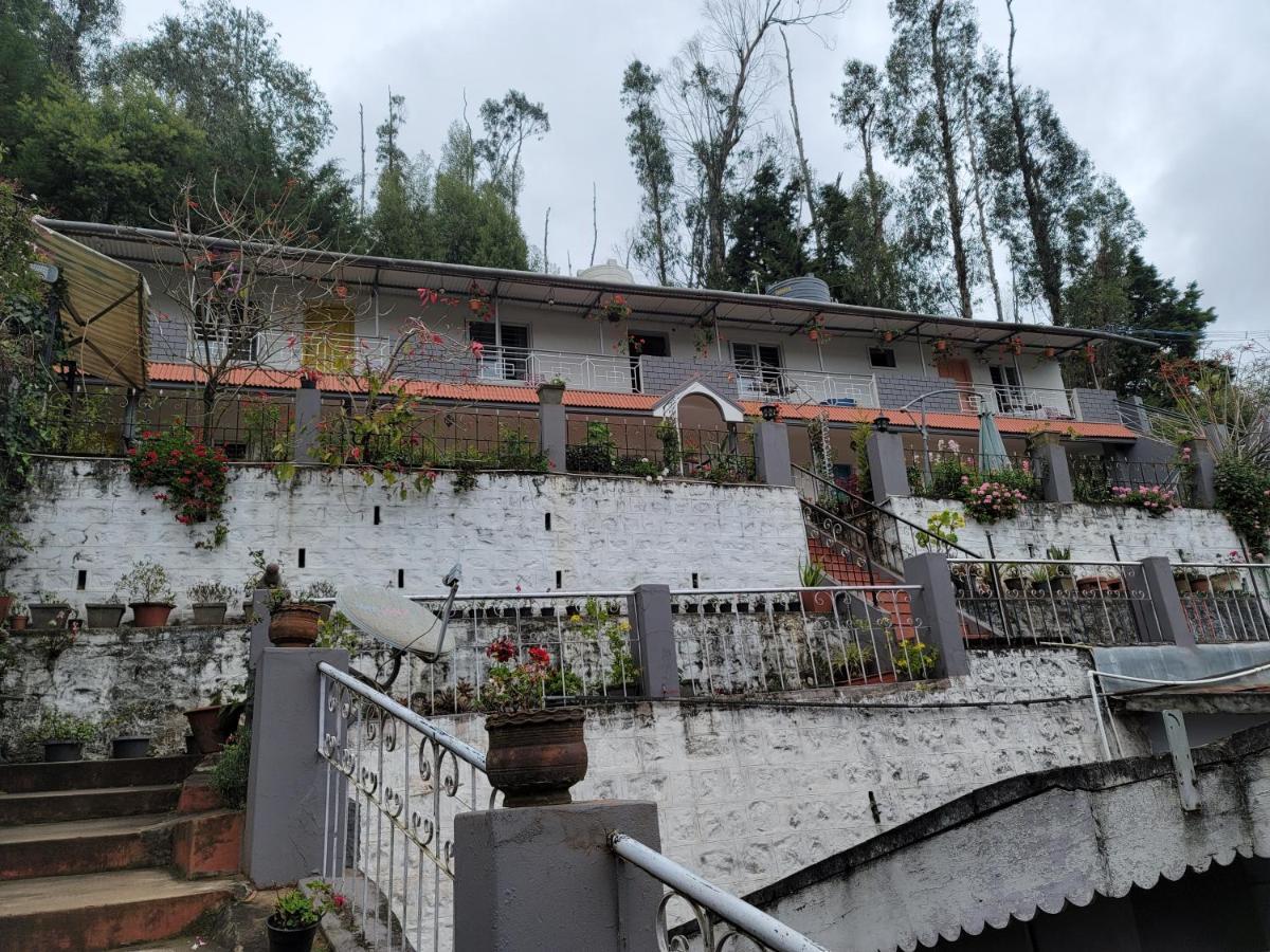 Reflections Guest House Ooty Luaran gambar