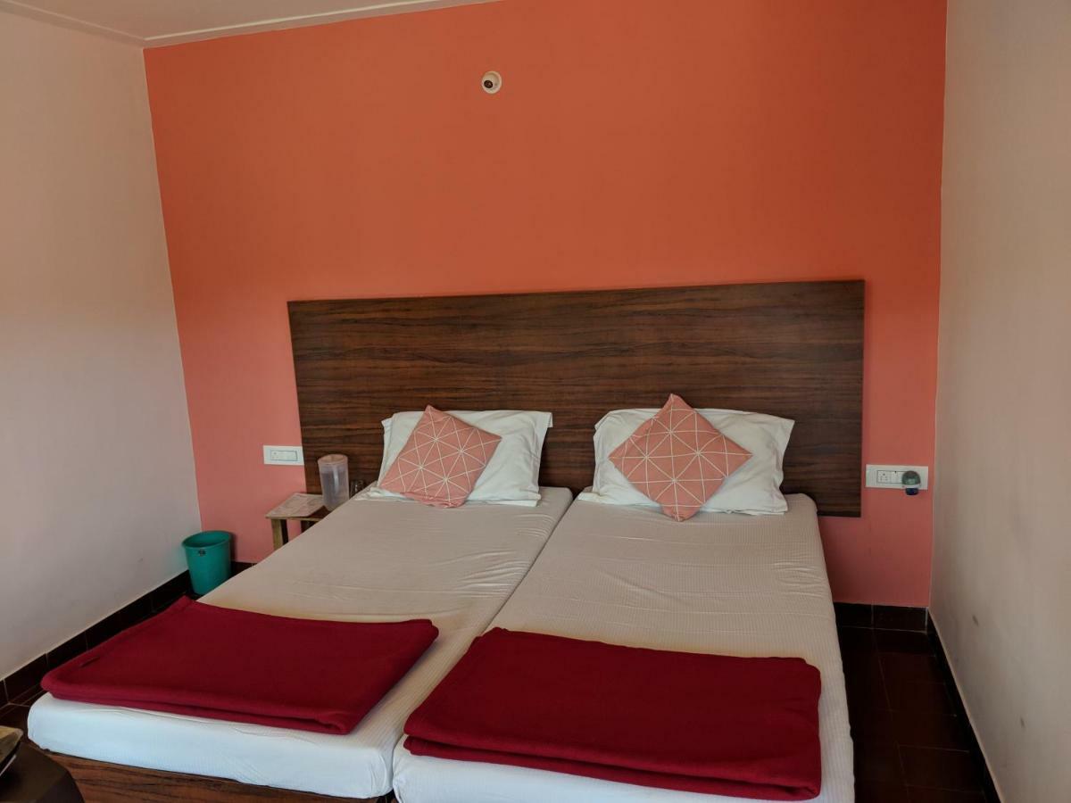 Reflections Guest House Ooty Luaran gambar