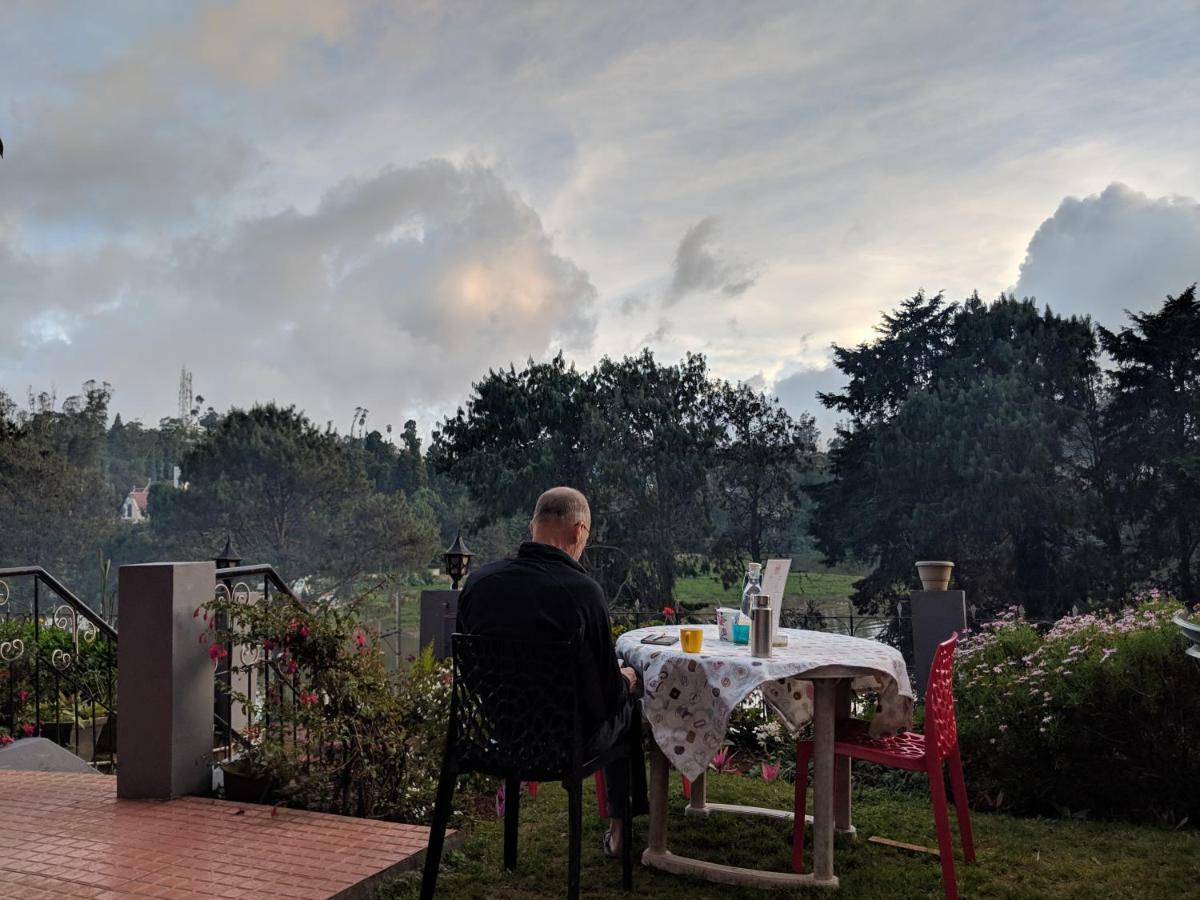 Reflections Guest House Ooty Luaran gambar